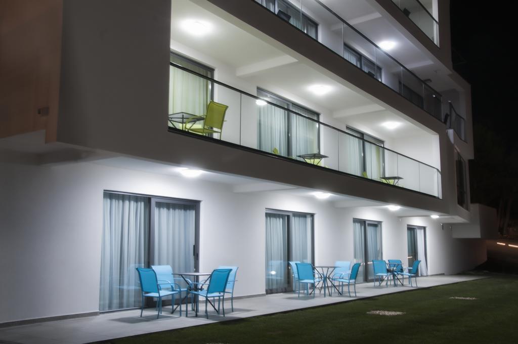 Whitehouse Apartments Makarska Extérieur photo