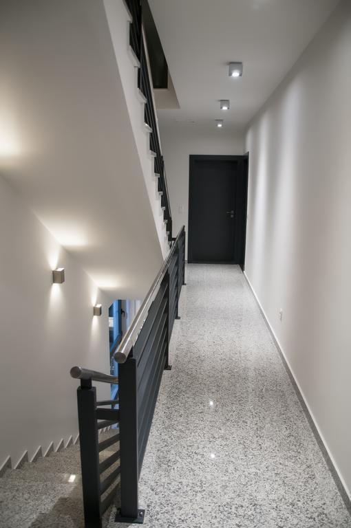 Whitehouse Apartments Makarska Extérieur photo